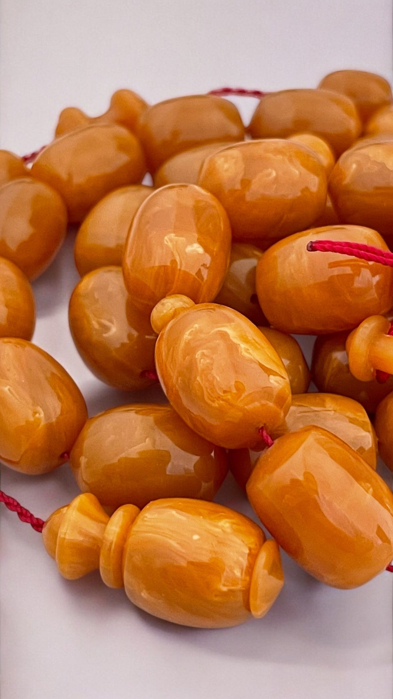 مسباح مكتبية عرق ابيض