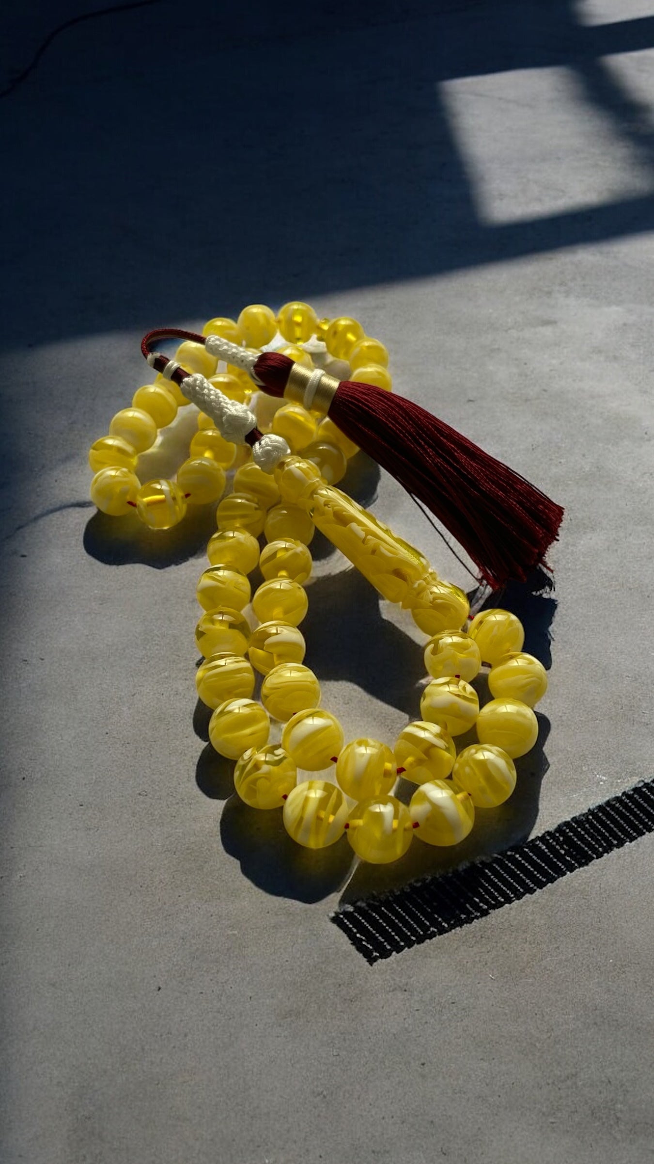 مسباح بودرة كهرمان مشخط