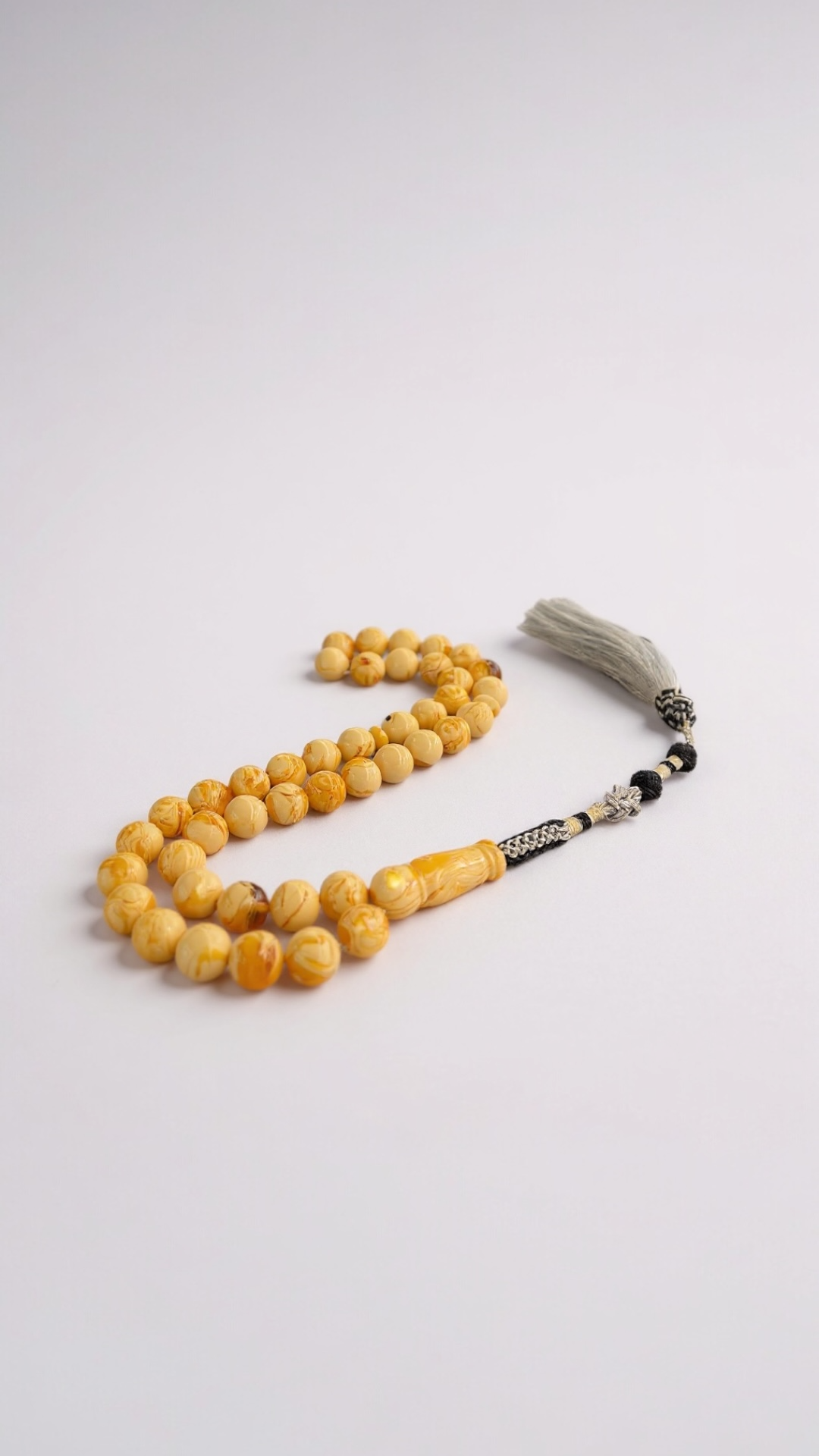 مسباح بودرة الكهرمان الفواح دائري