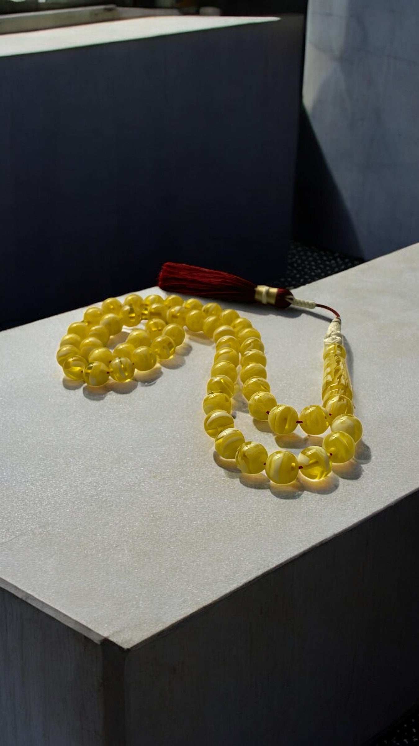 مسباح بودرة كهرمان مشخط