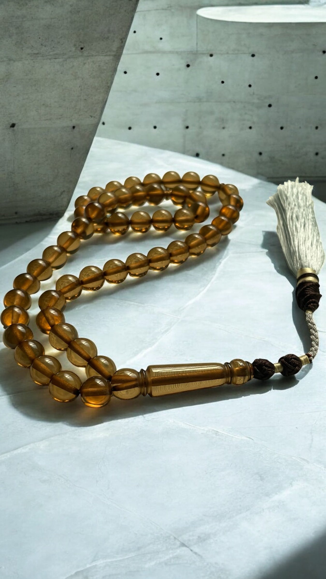 مسباح برونزي